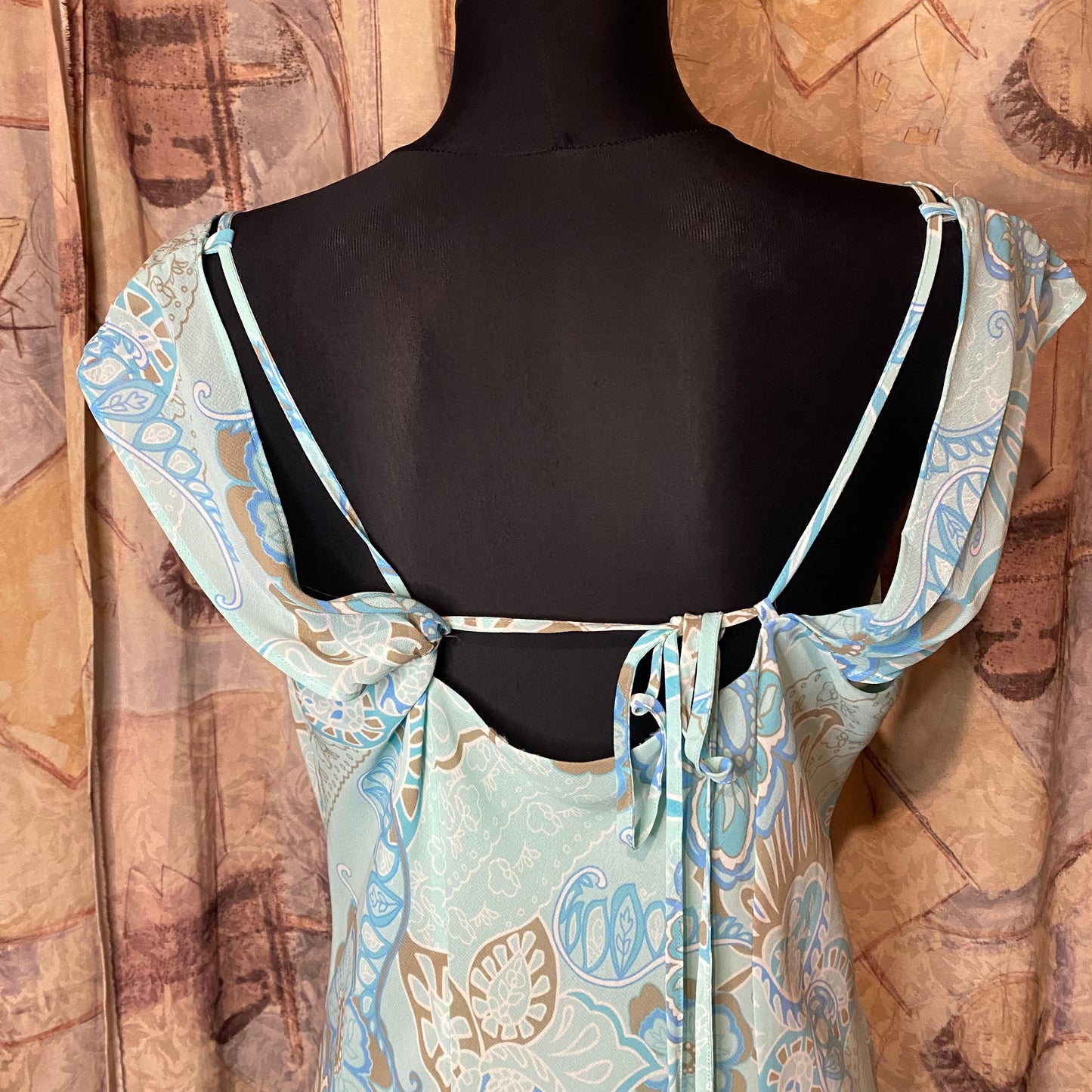 Vintage blue flowery midi jellyfish dress