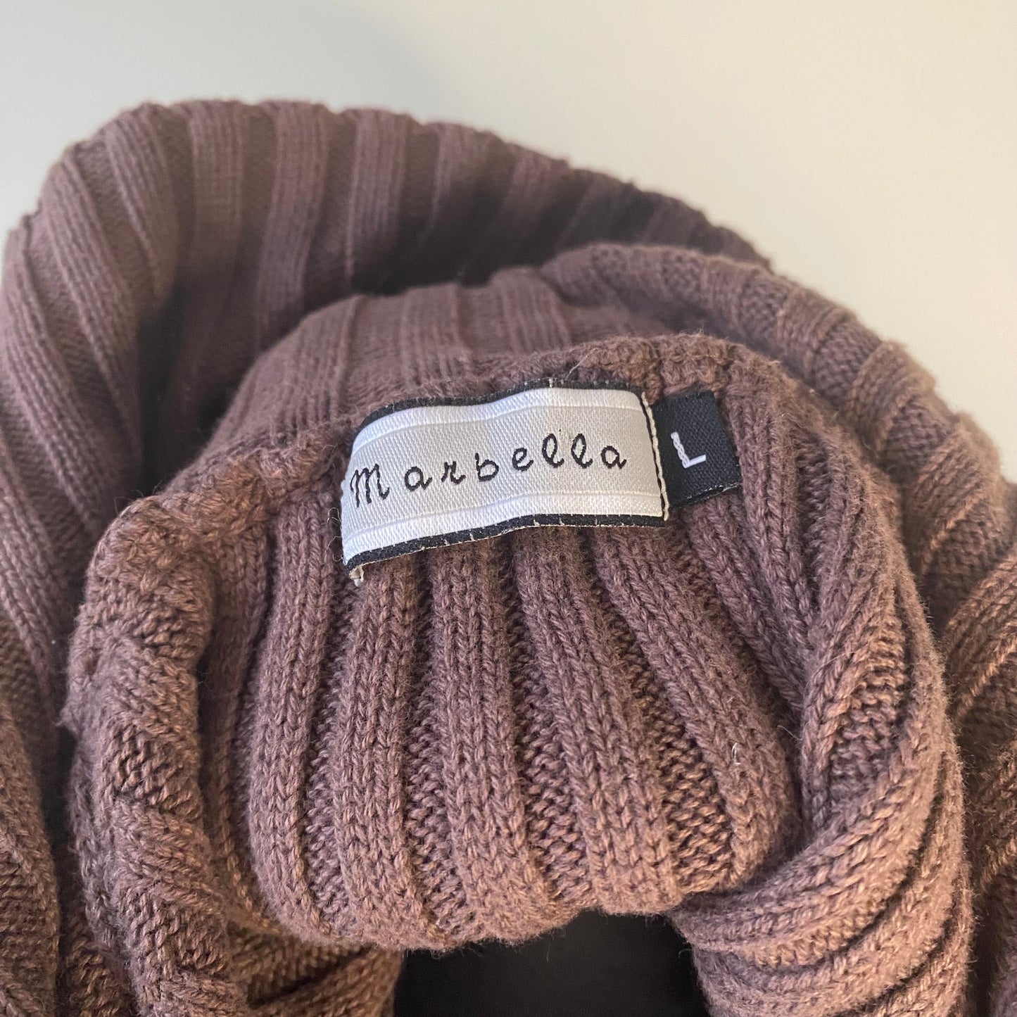 Brown knit zip-up jacket