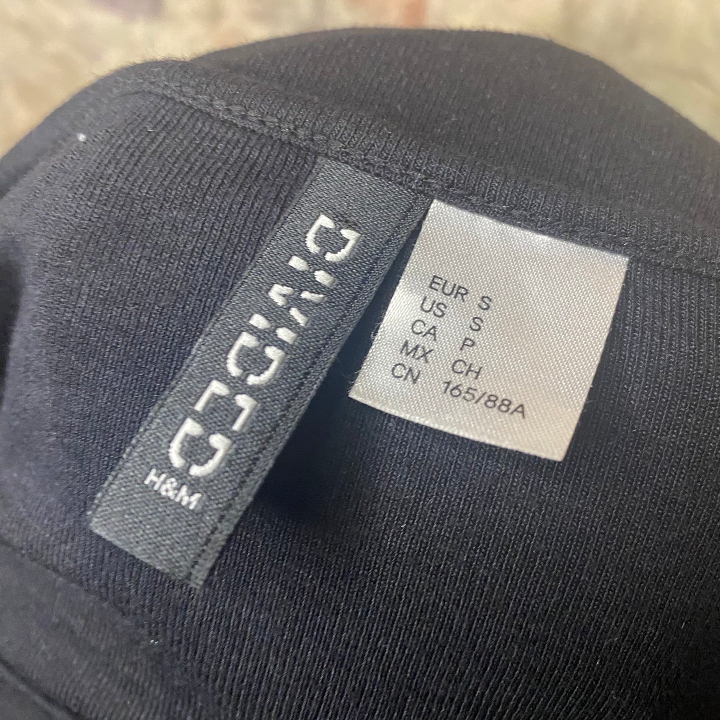 Simple black scrunched top