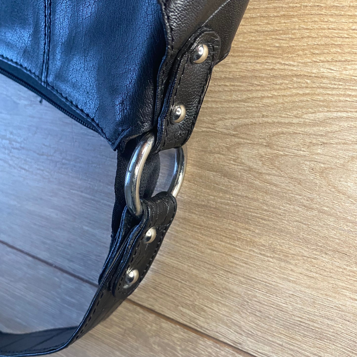 Vintage genuine leather shoulder bag