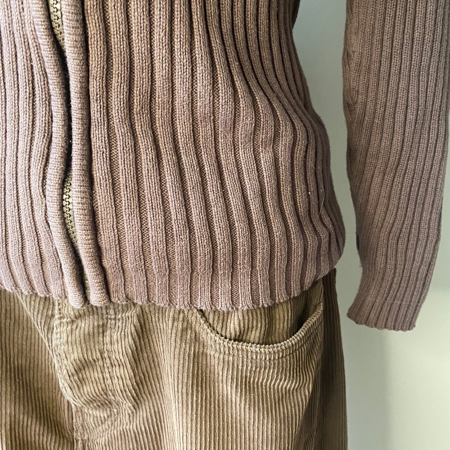 Brown knit zip-up jacket