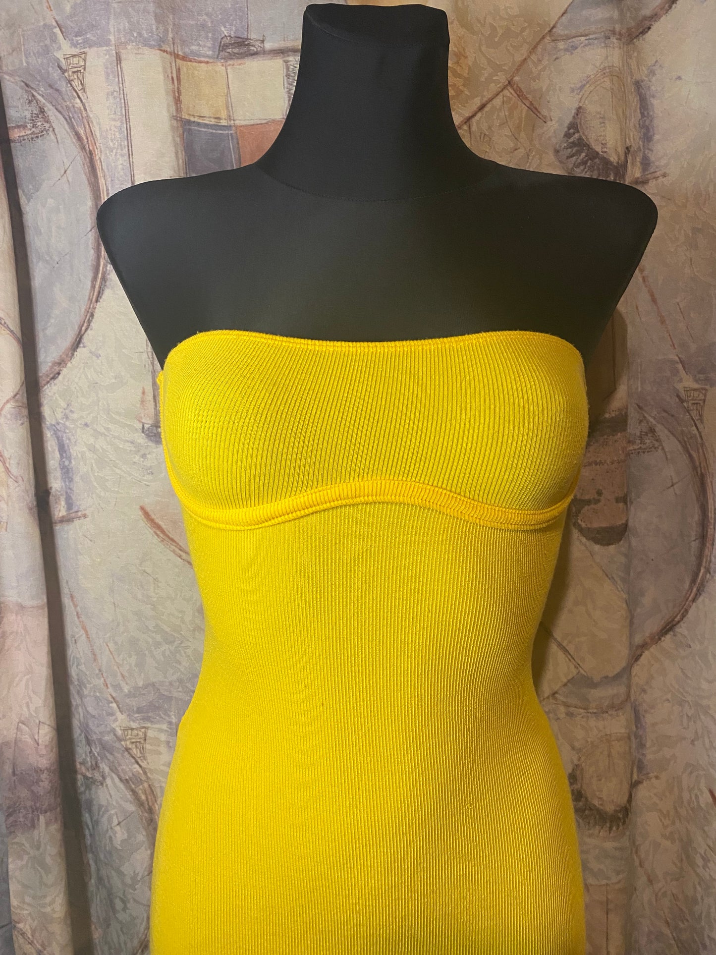 Dark yellow bodycon dress