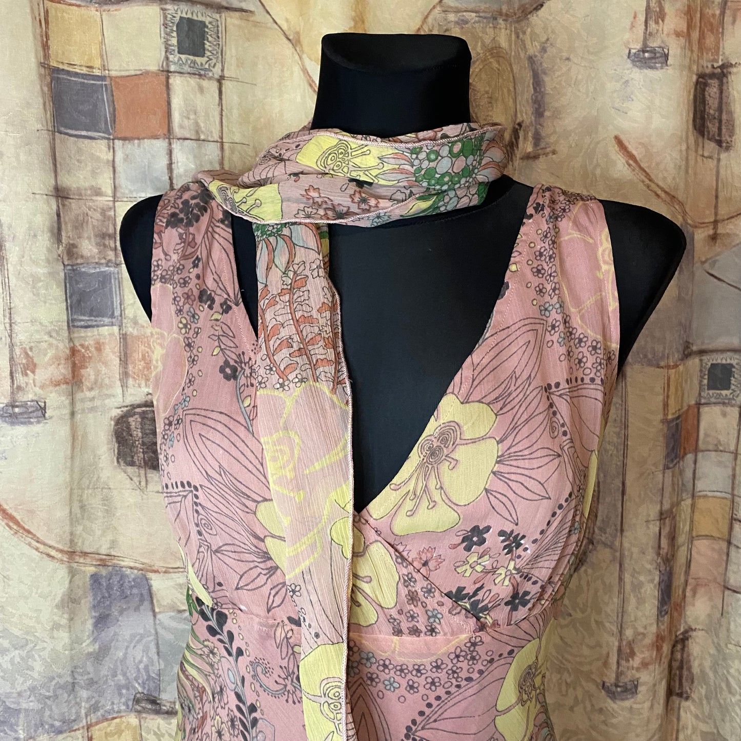 Vintage pink floral midi dress