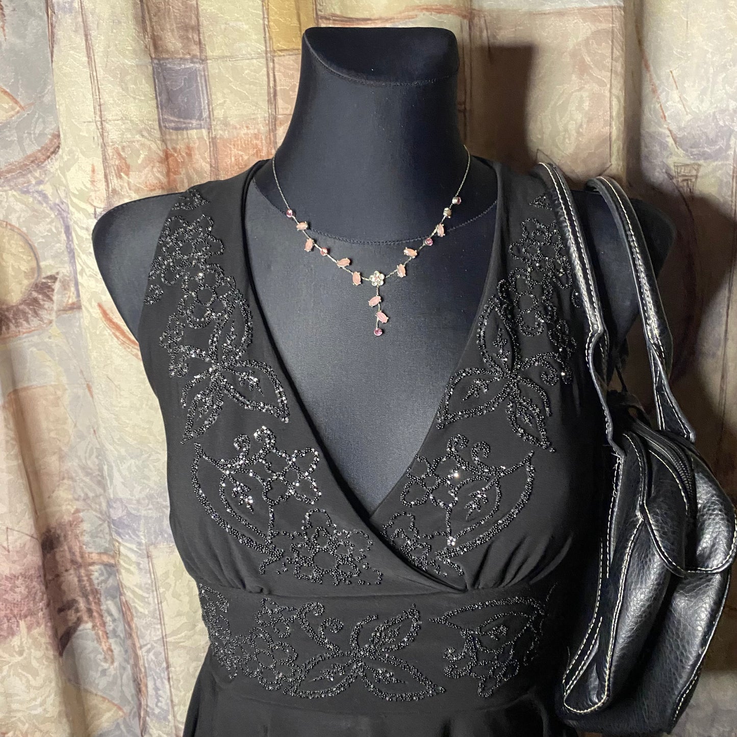 Vintage embellished body-con dress