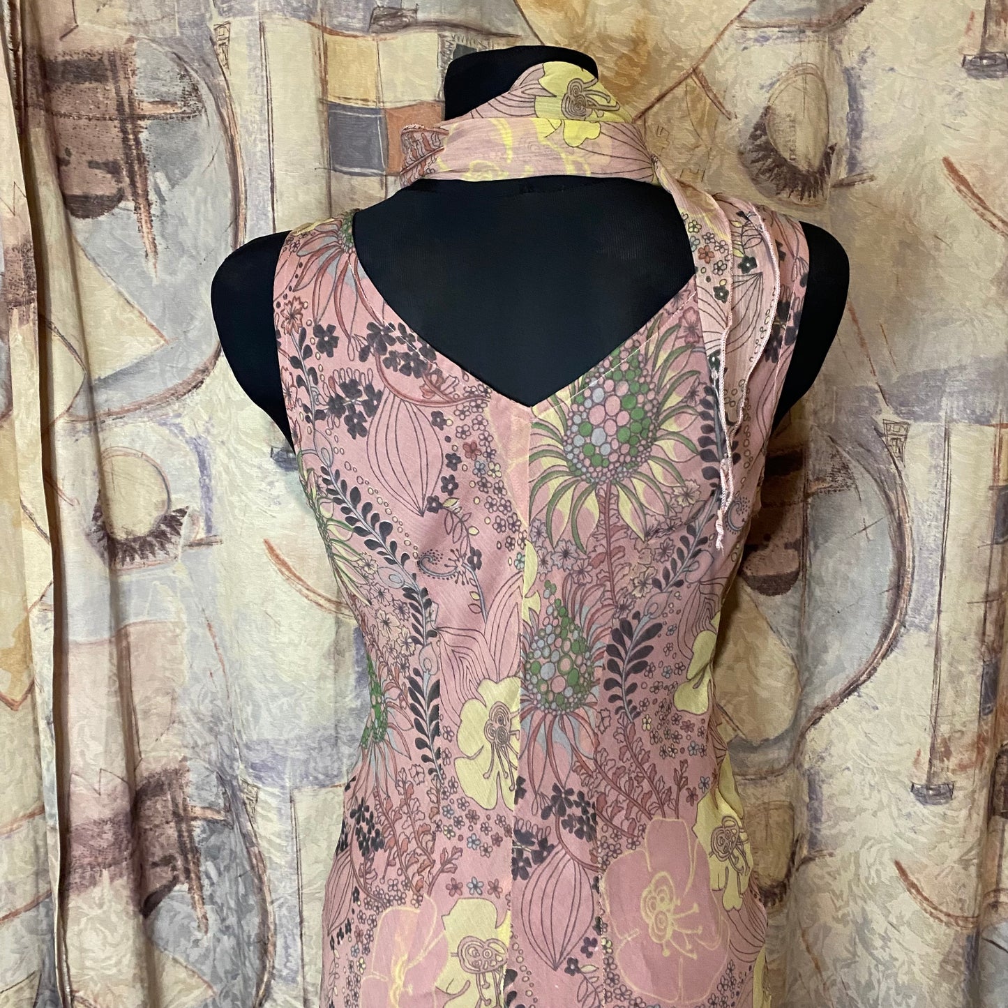 Vintage pink floral midi dress