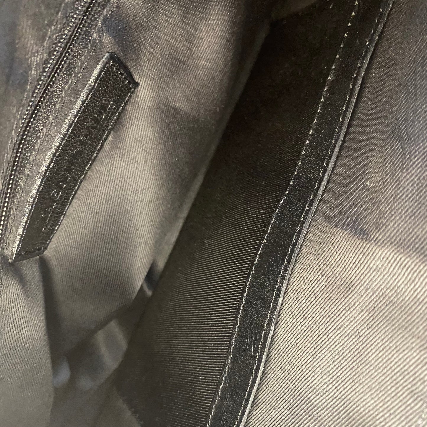 Vintage genuine leather shoulder bag