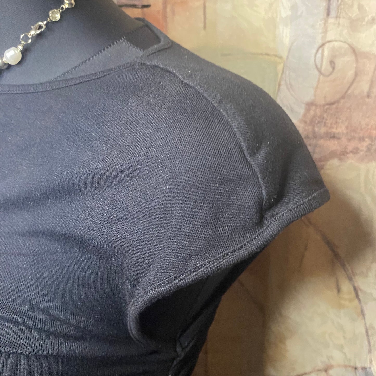 Simple black scrunched top