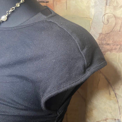 Simple black scrunched top