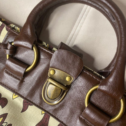 Vintage brown handbag