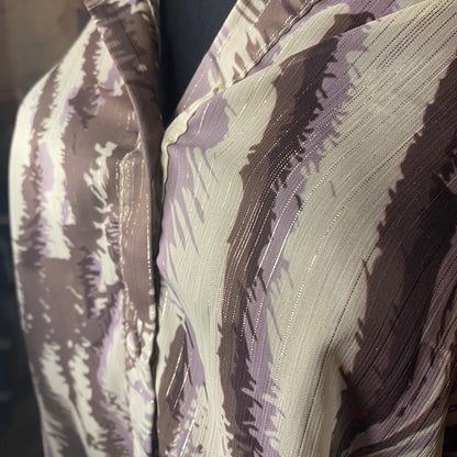 Sparkly pattern blouse