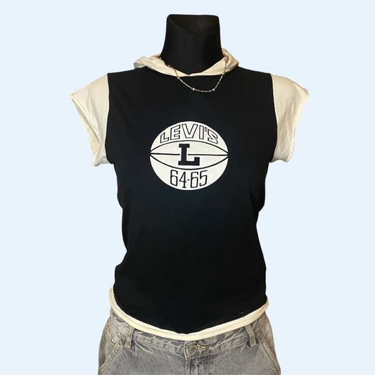 Vintage Levi’s baby tee