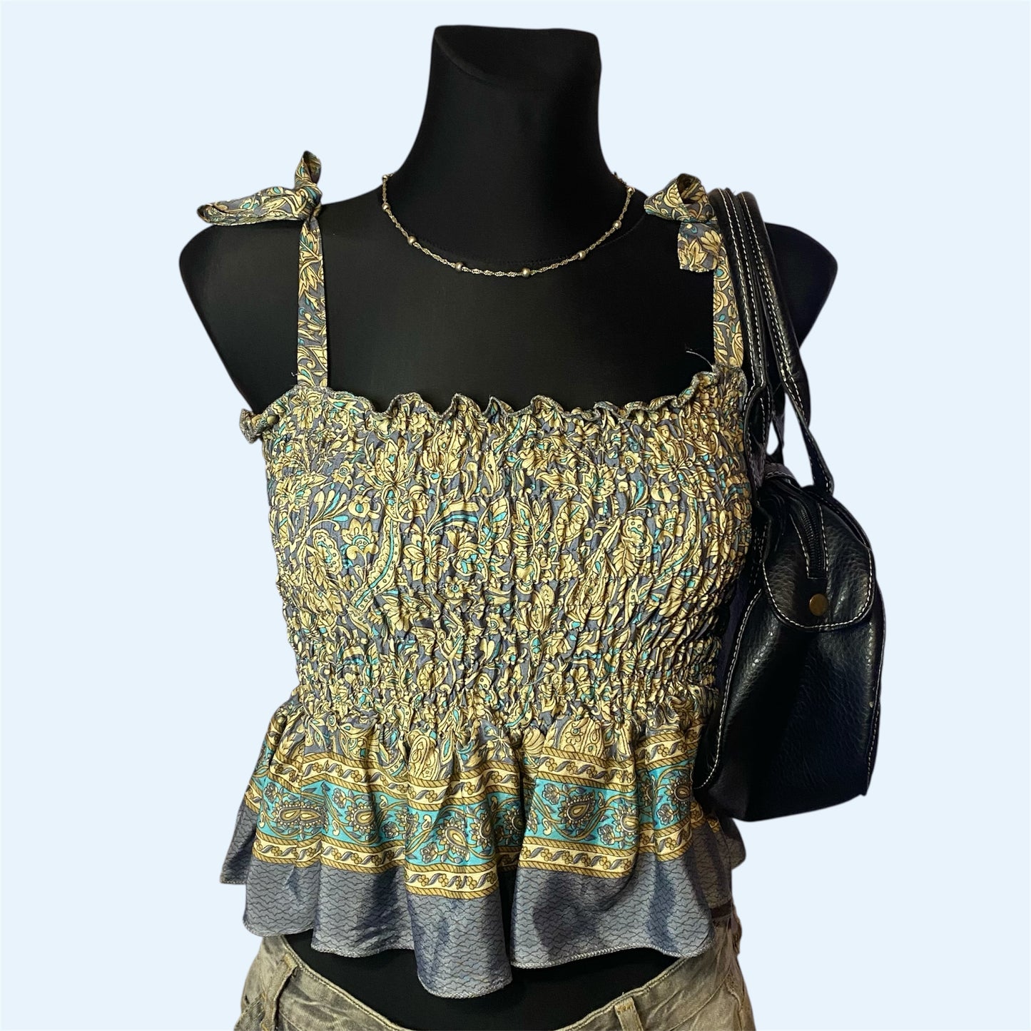 Vintage vacation pattern top