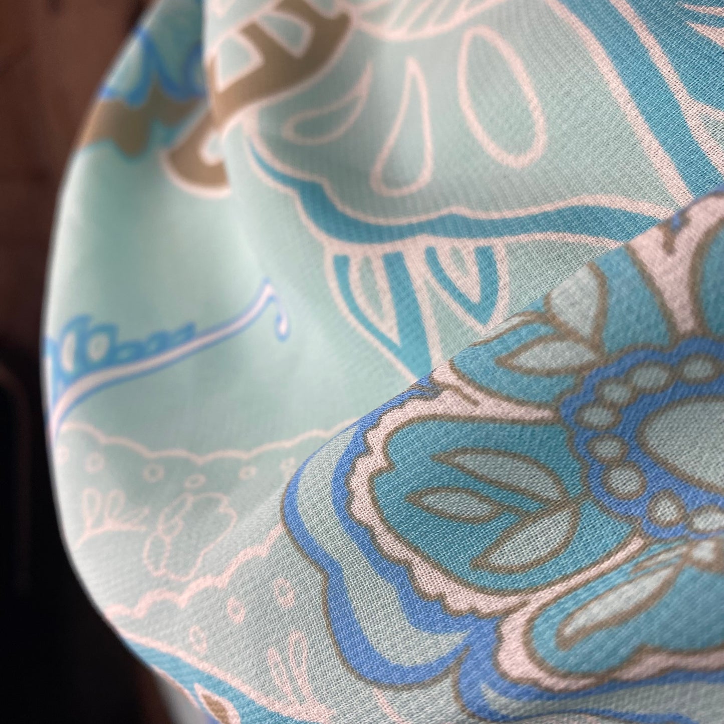 Vintage blue flowery midi jellyfish dress