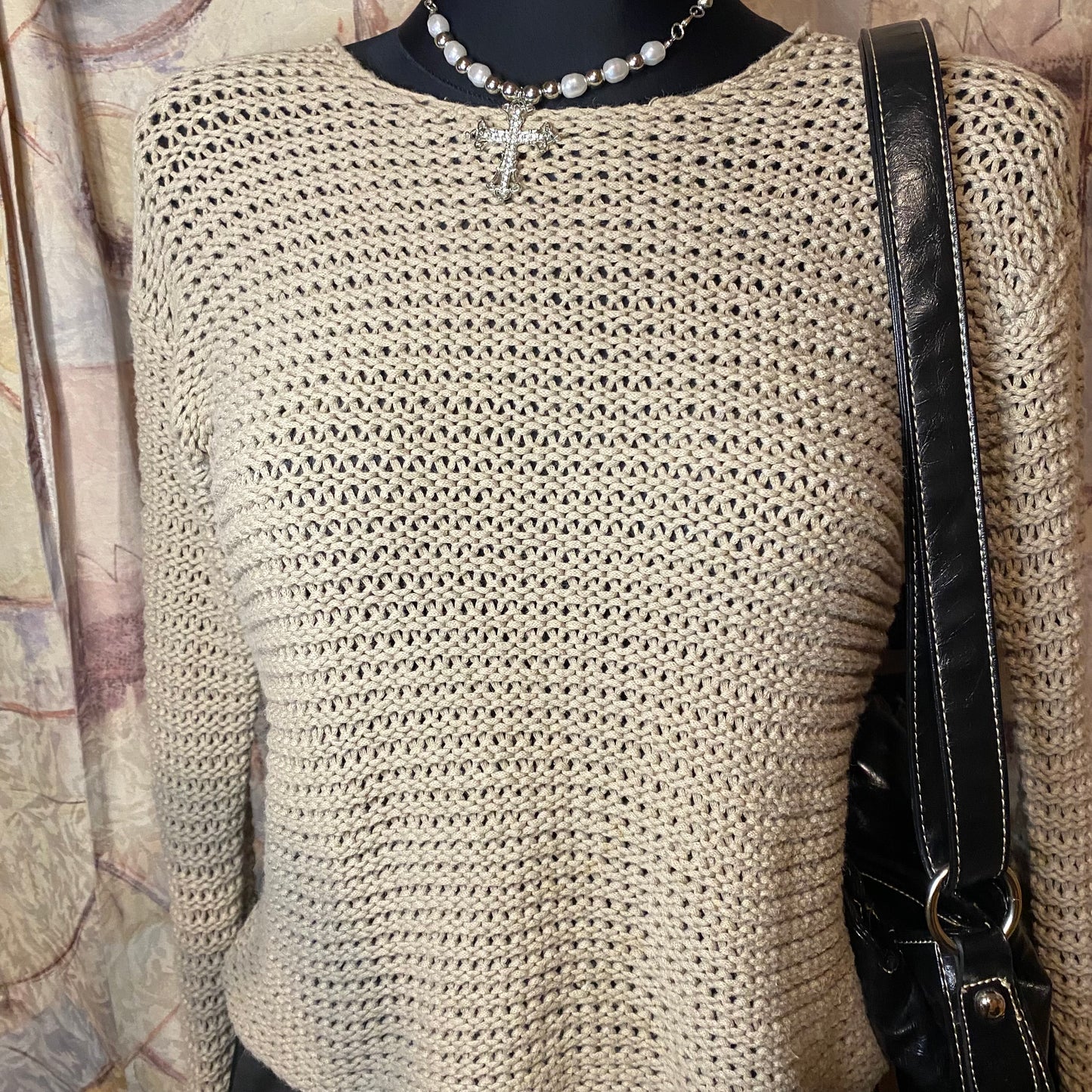 Vintage beige knit sweatshirt