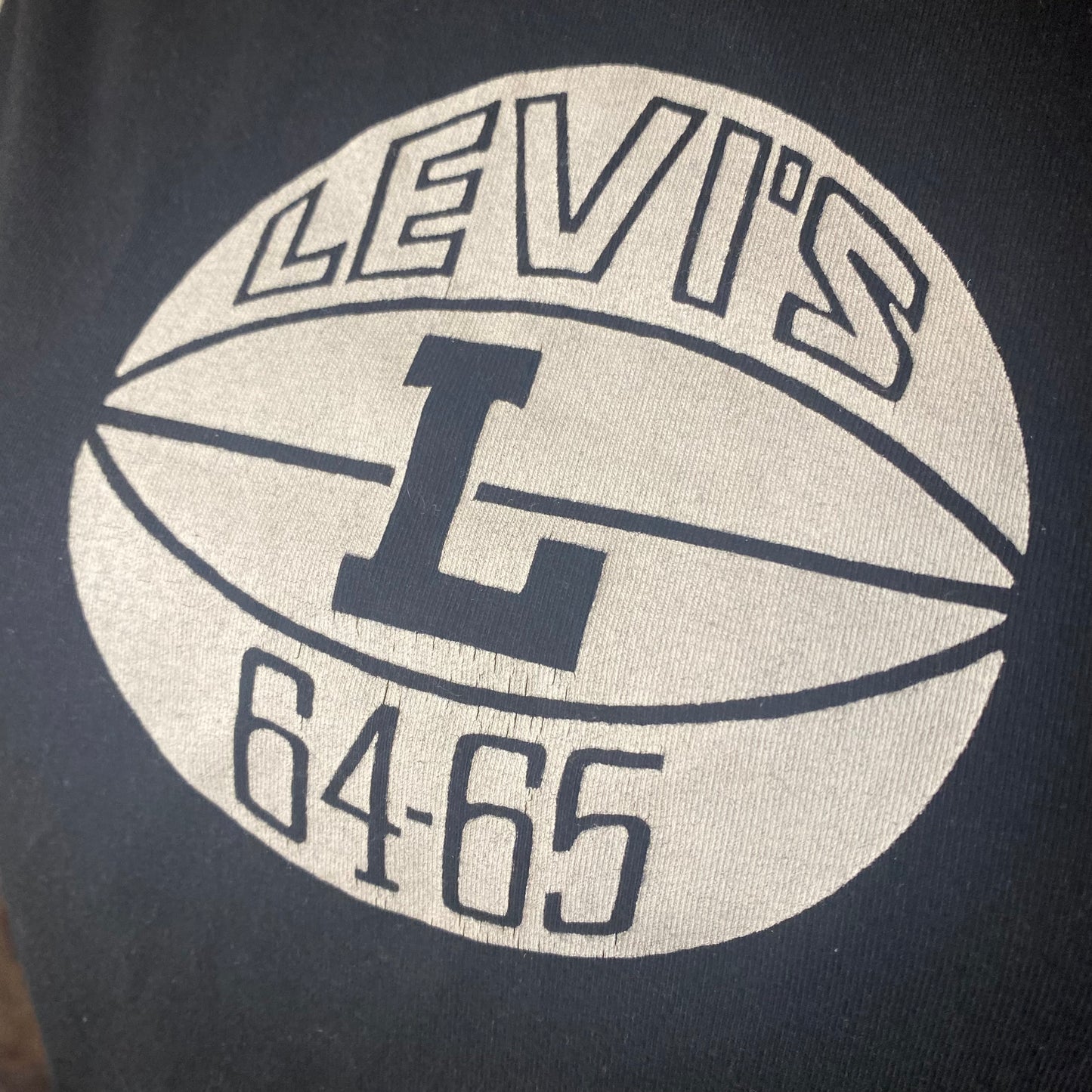 Vintage Levi’s baby tee