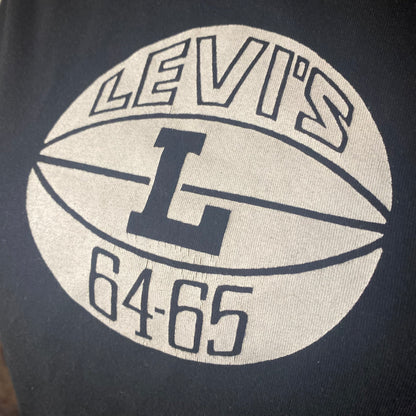 Vintage Levi’s baby tee