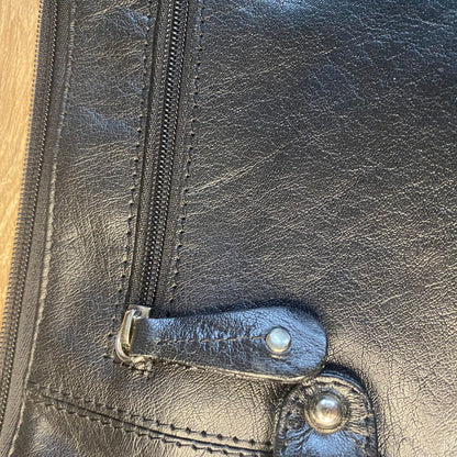 Vintage genuine leather shoulder bag