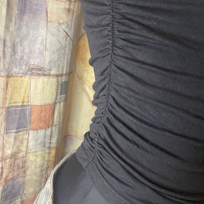 Simple black scrunched top