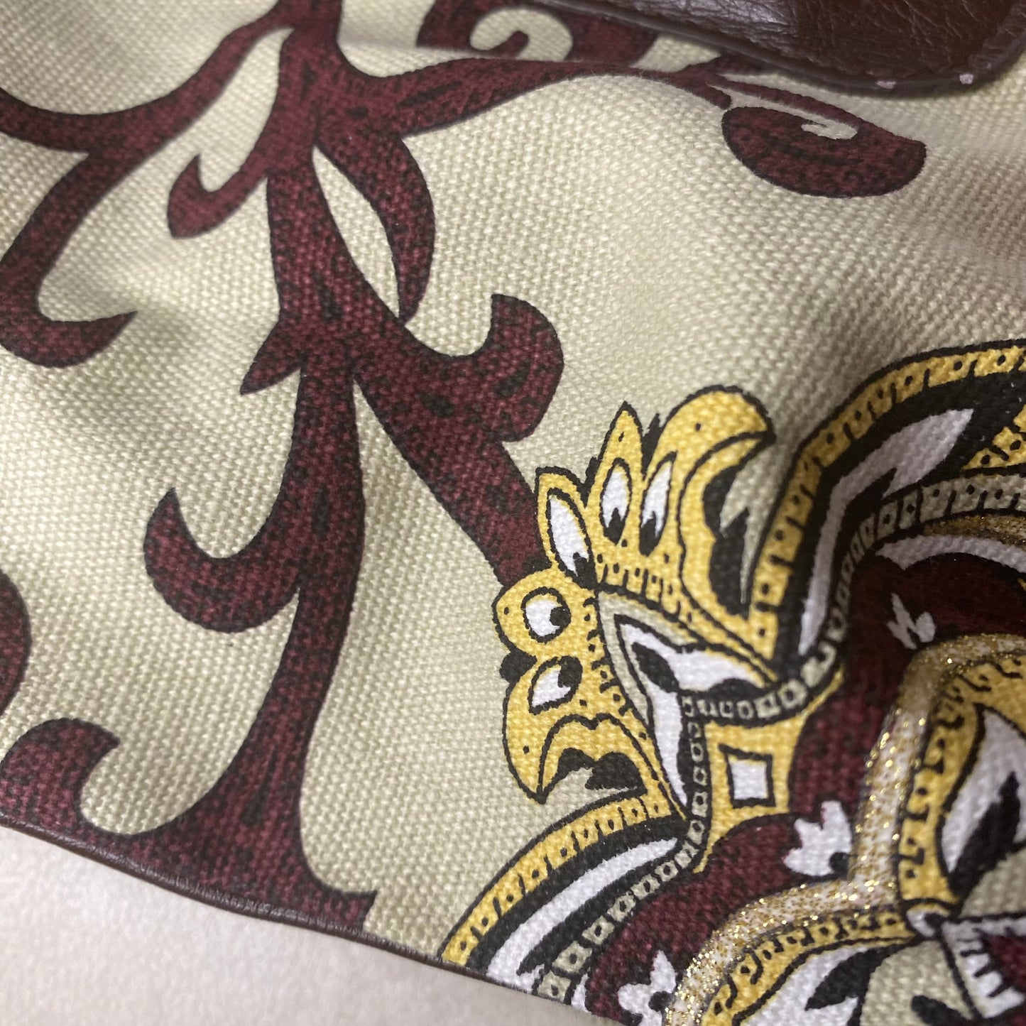 Vintage brown handbag